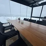 Villa Luxury Rafaela οικογενειακή με ιδιωτική πισίνα, Bbq κ παιχνίδια ιδανική για οικογένειες με παιδια Grevena