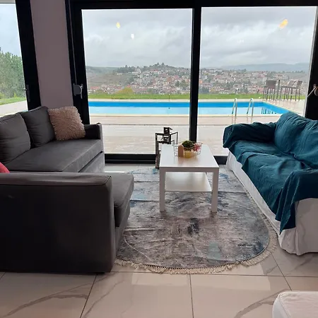 Villa Luxury Rafaela-private Pool, Bbq & Games ιδανικη για παρεες *