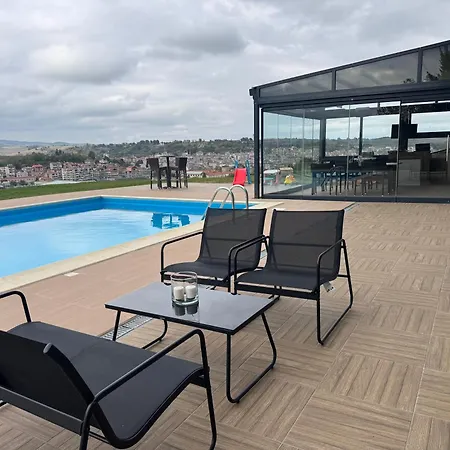 Luxury Rafaela οικογενειακή με ιδιωτική πισίνα, Bbq κ παιχνίδια ιδανική για οικογένειες με παιδια Vilă Grevena