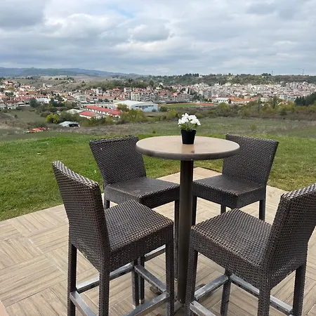 וילה Luxury Rafaela οικογενειακή με ιδιωτική πισίνα, Bbq κ παιχνίδια ιδανική για οικογένειες με παιδια