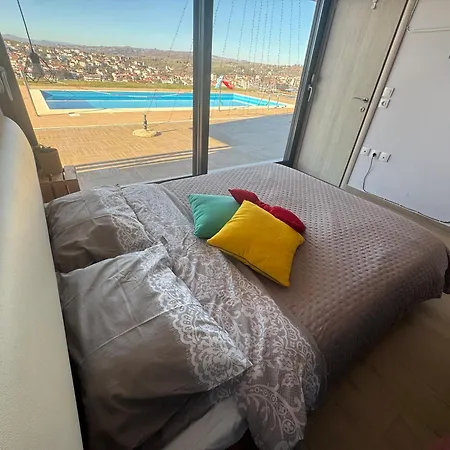 Luxury Rafaela οικογενειακή με ιδιωτική πισίνα, Bbq κ παιχνίδια ιδανική για οικογένειες με παιδια Grevena