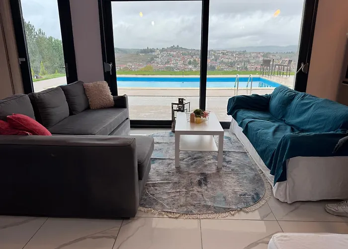 Villa Luxury Rafaela-private Pool, Bbq & Games ιδανικη για παρεες *