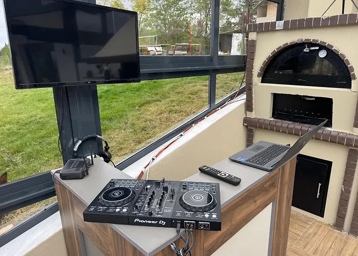 Luxury Rafaela-private Pool, Bbq & Games ιδανικη για παρεες Villa *