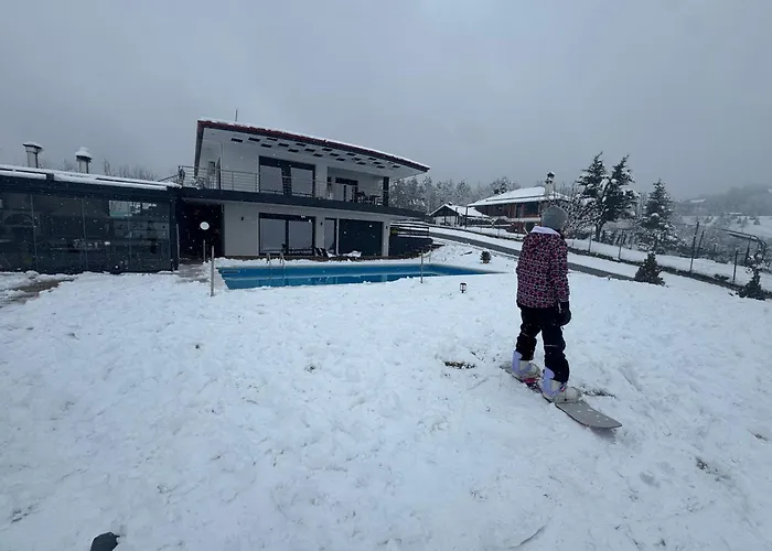 Villa Luxury Rafaela-private Pool, Bbq & Games ιδανικη για παρεες